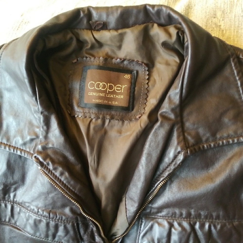 Genuine leather zippered jacket